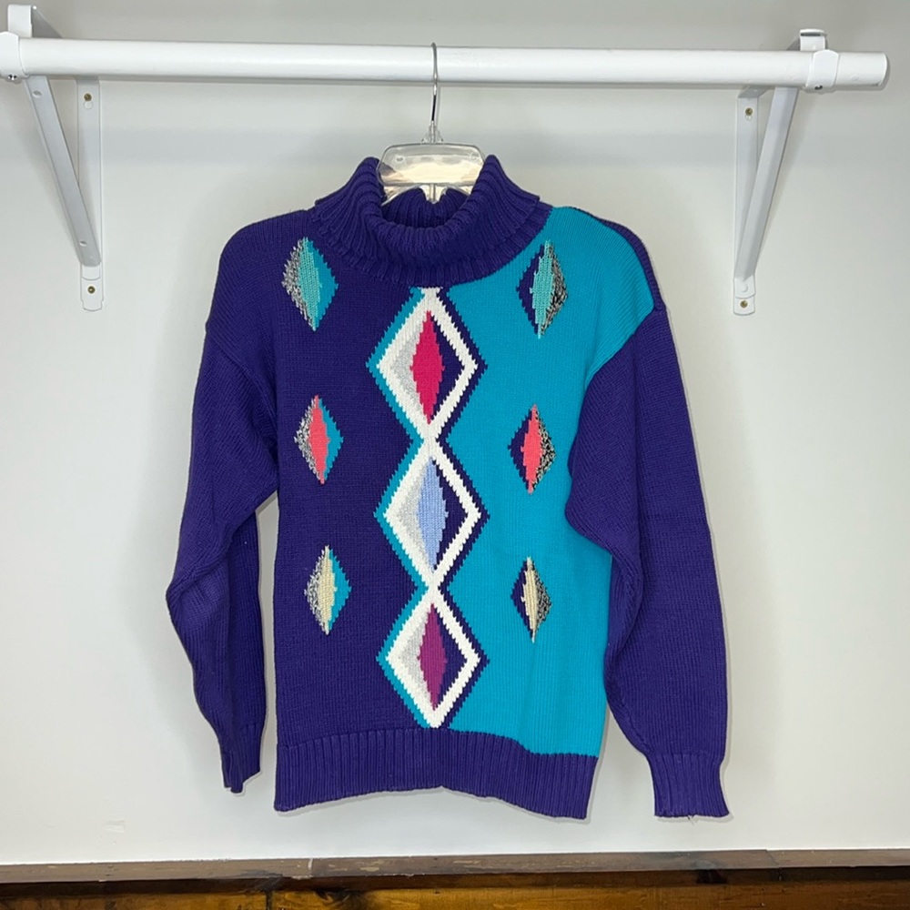 Vintage 90’s Jeanne Pierre Purple Cotton Geometric Print Turtleneck Sweater- S